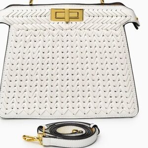 White and Gold Woven Shoulder Bag with Gold Clasp